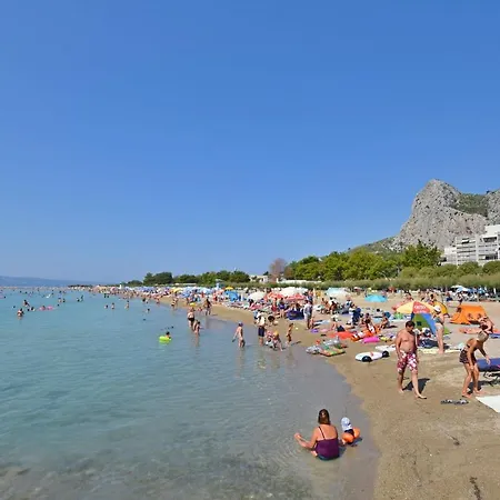 Apartment Josip Omis